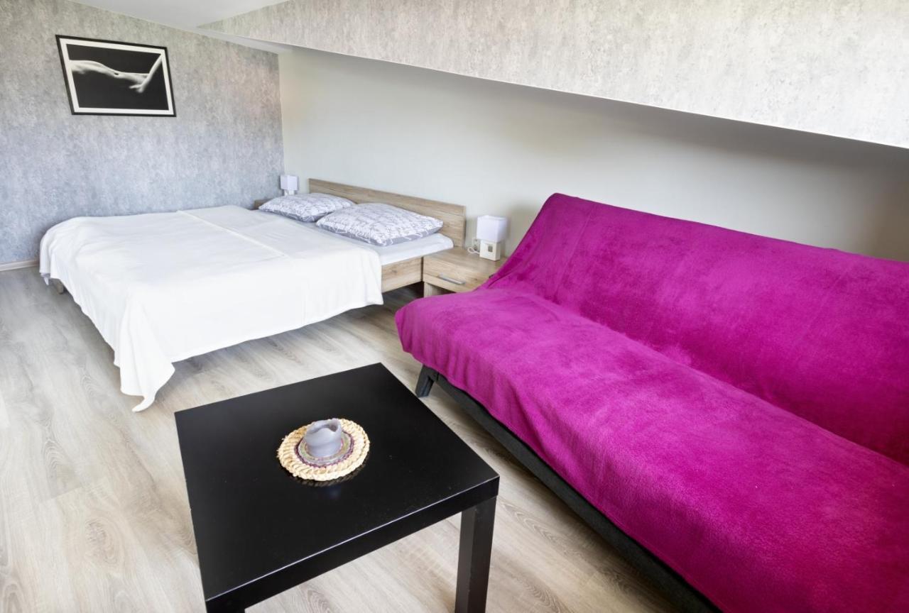 Apartman Theo Veľký Slavkov Dış mekan fotoğraf