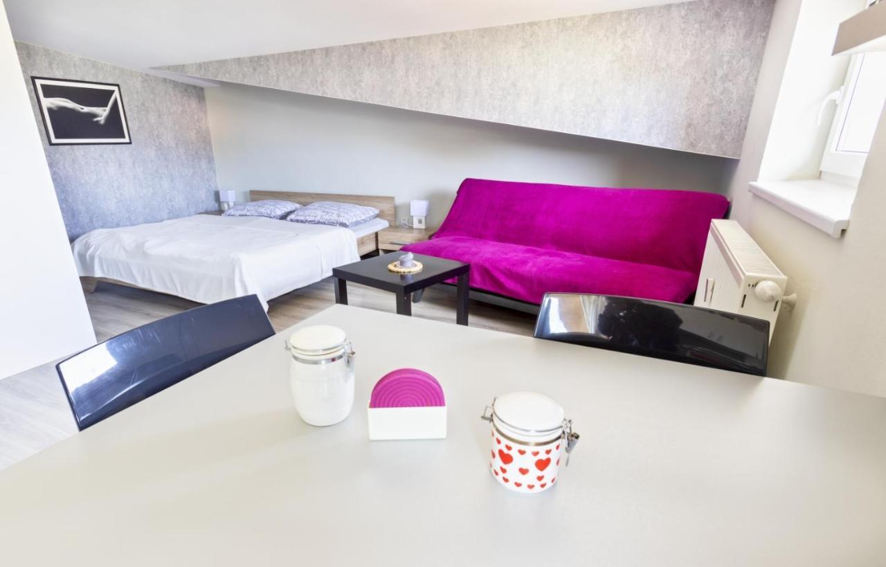 Apartman Theo Veľký Slavkov Dış mekan fotoğraf